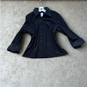 Sag Harbor Elegant Black Button Down Shirt